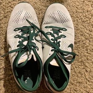 Nike free, size 8, never worn.